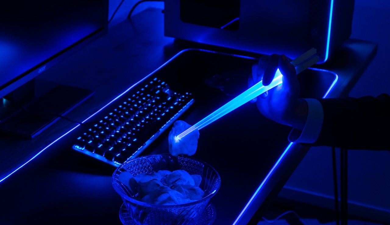 You can now buy LED gaming chopsticks in Japan