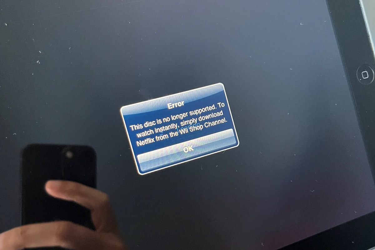 An odd Wii Shop error appeared on a first-generation iPad when loading Netflix
