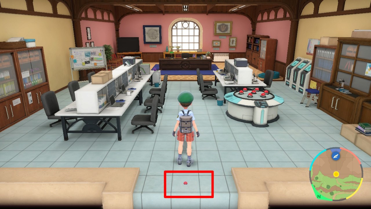 Pokémon Scarlet and Violet’s strange Poké Balls lying in doorways are distracting players