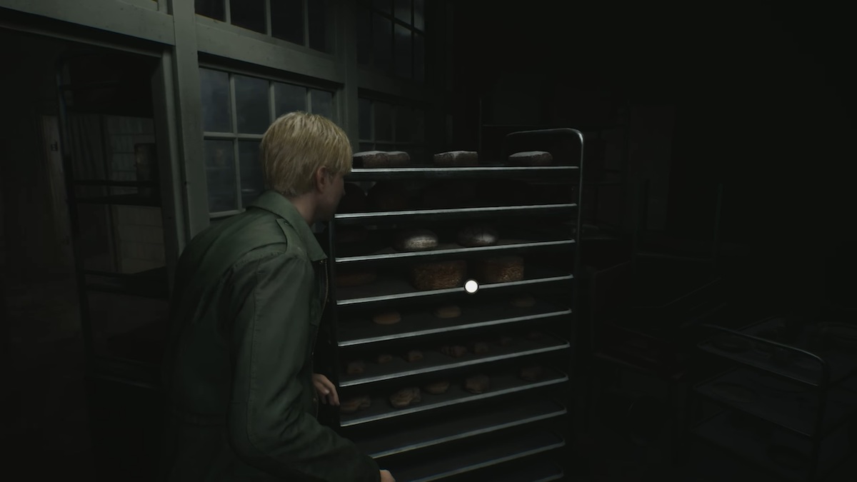 Silent hill 2 remake Lakeview Hotel kitchen James looking at bread