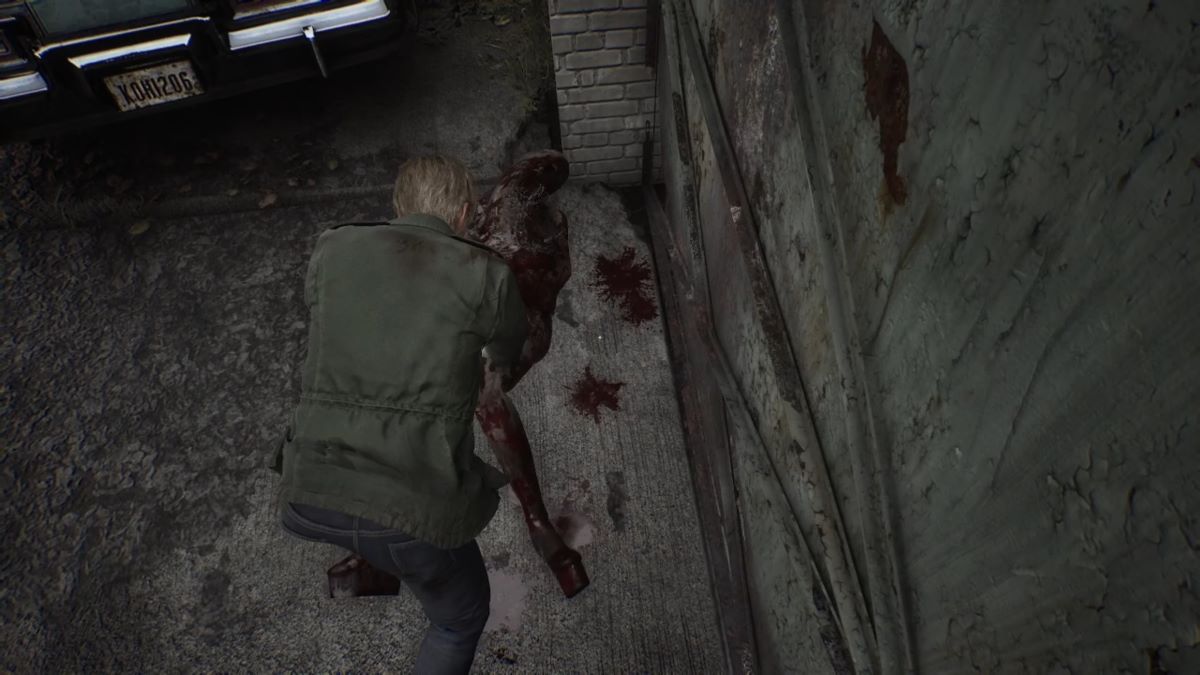 Silent Hill 2 remake stomp on enemies