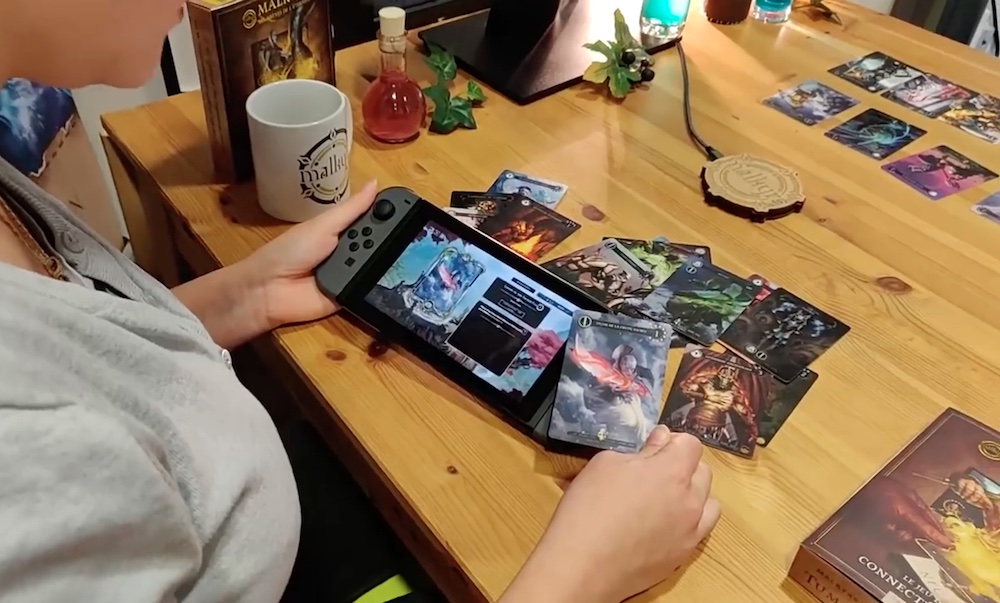 アナログ デジタルtcgを融合する Malkyrs The Interactive Card Game 開発中 物理カードをnfcで読み取りローカル ネット対戦 Automaton