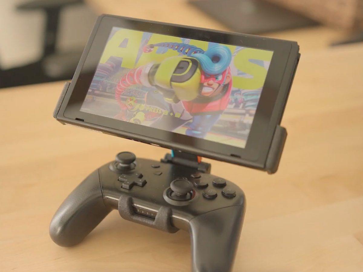 Nintendo Switch 本体 + Proコントローラーセット ProコントローラーにNintendo Switch本体を装着するホルダー「Fixture