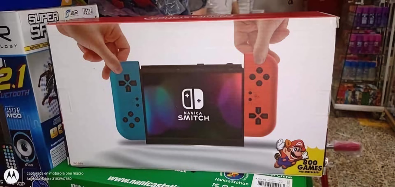 Nintendo Switchのニセハード出現。その名も“NANICA SMITCH” - AUTOMATON