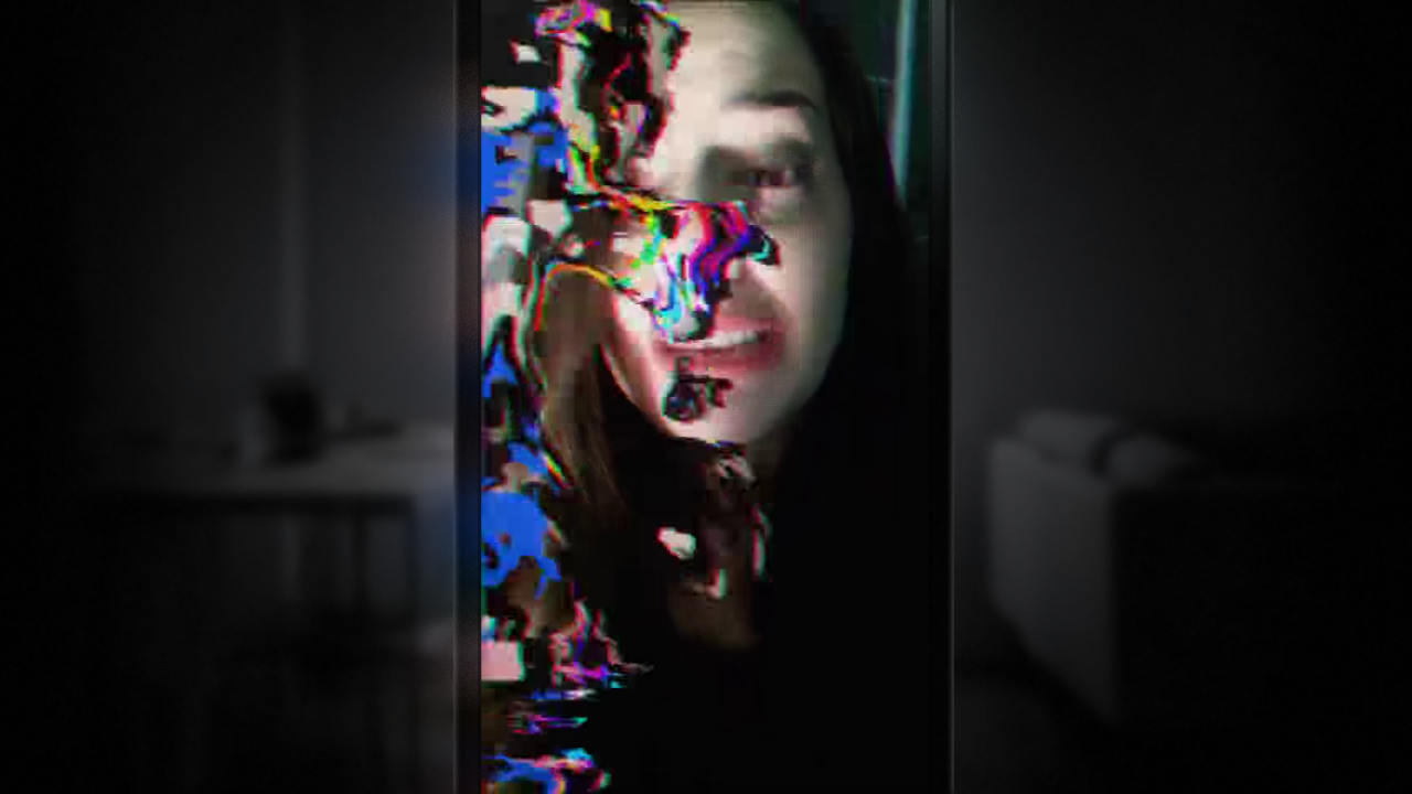 インタラクティブホラーadv Simulacra Ios版無料 Pc版は1ドル 行方不明の女性のスマートフォンを探り 謎を追いかけるホラー作品 Eスポーツキャッチ