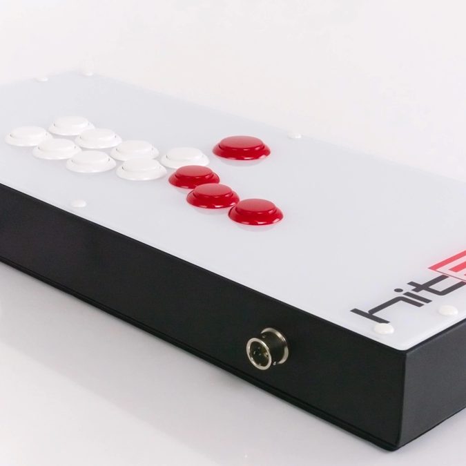 【新品】hitbox こんにちは、日立建機日本です。 今回は、今年7月より発売を開始