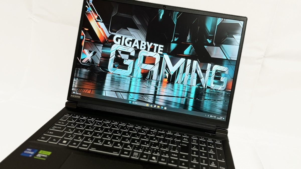 GIGABYTEの新型ゲーミングノートPC「G6X 9KG-43JP854SH」は高コスパ 