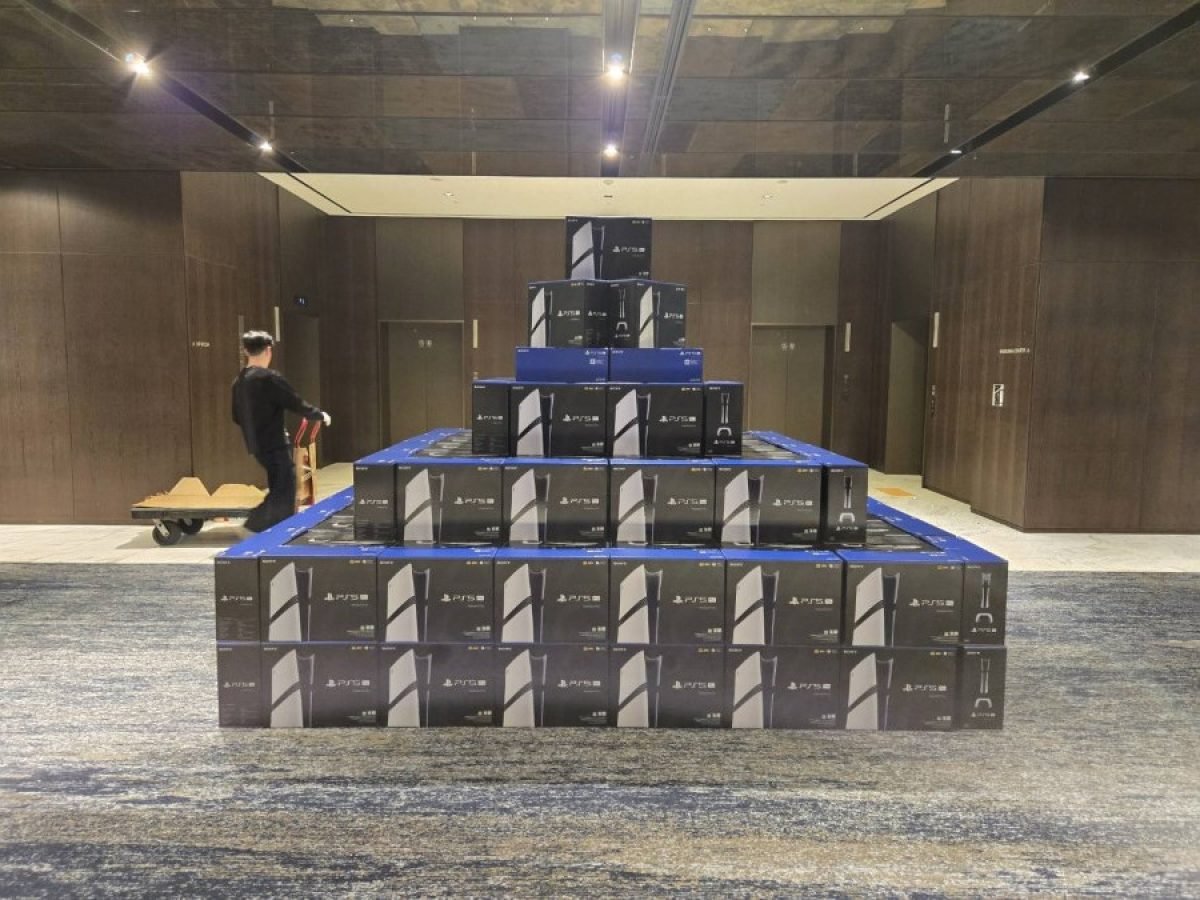 PlayStation4 - 万年平社員 JAPANNEXTから4K144Hz対応の高性能ゲーミングモニターが新登場