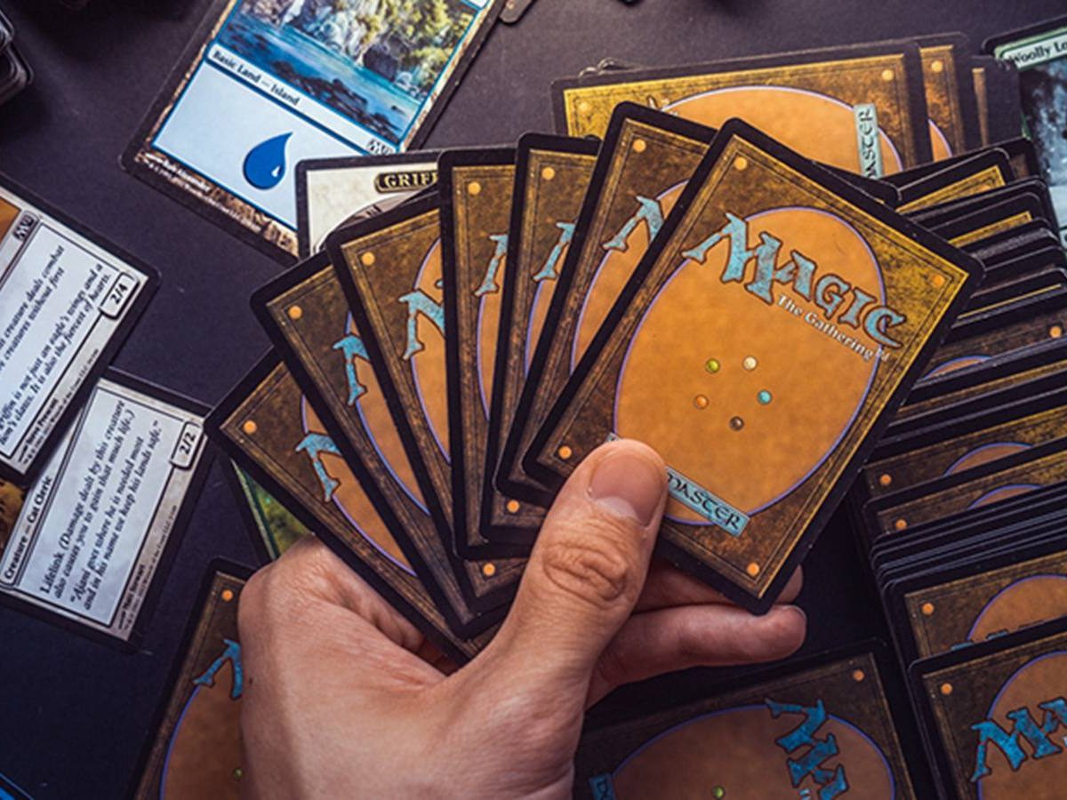 マジック：ザ・ギャザリング』の経営陣、“新セット出しすぎ”として株主