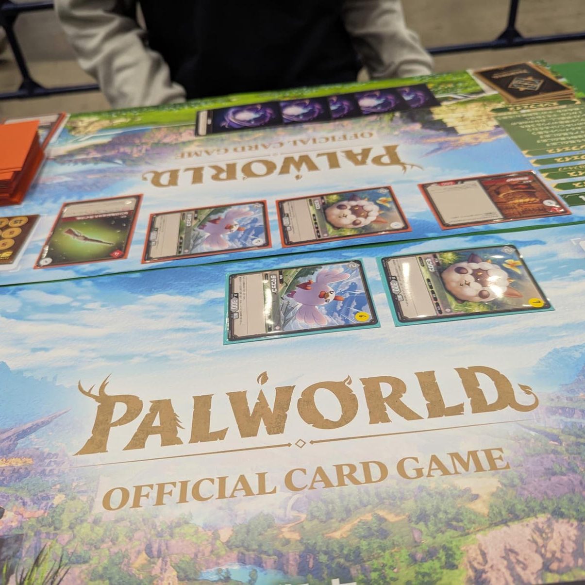パルワールド オフィシャルカードゲーム』でもパルは当然「戦う」し